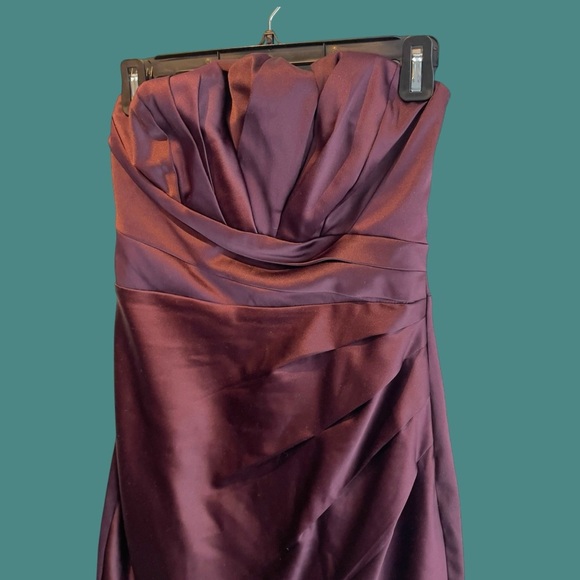 Express Strapless Pleated Dress size 4 - Picture 9 of 10